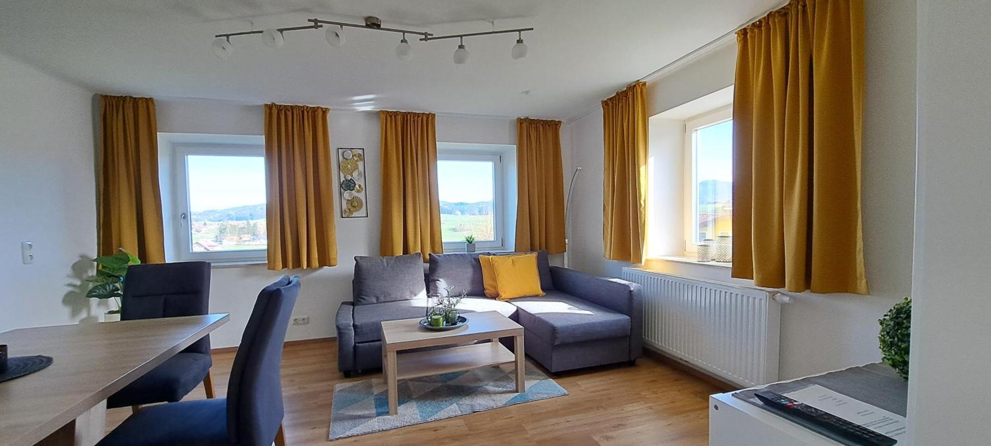 Ferienwohnung Wallersee نيوماركت ام والورسه المظهر الخارجي الصورة